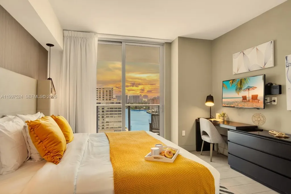 4010 S Ocean Drive Hollywood FL 33019