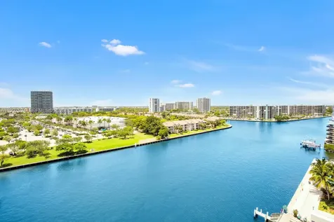 4010 S Ocean Drive Hollywood FL 33019