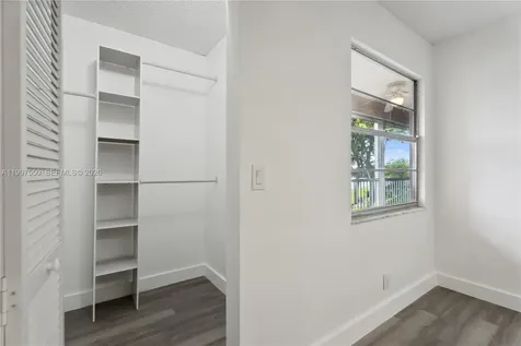 1301 SW 134th Way Pembroke Pines FL 33027