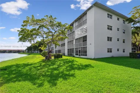 1301 SW 134th Way Pembroke Pines FL 33027