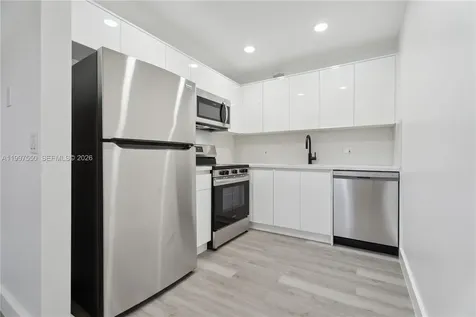 1301 SW 134th Way Pembroke Pines FL 33027
