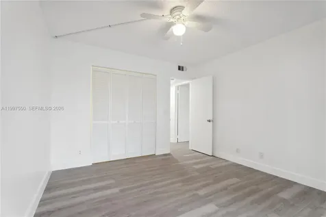1301 SW 134th Way Pembroke Pines FL 33027