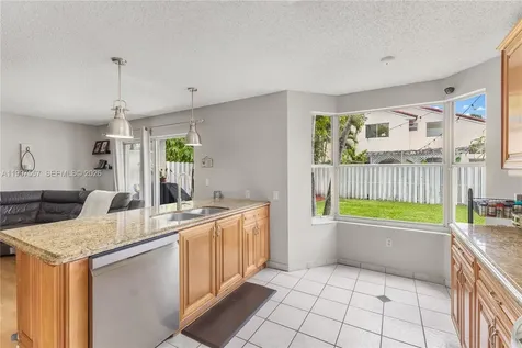 317 SW 191st Terrace Pembroke Pines FL 33029