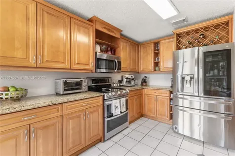 317 SW 191st Terrace Pembroke Pines FL 33029