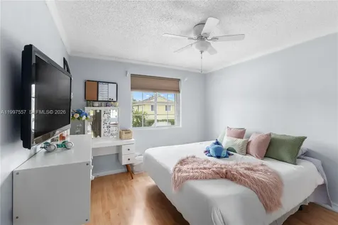 317 SW 191st Terrace Pembroke Pines FL 33029