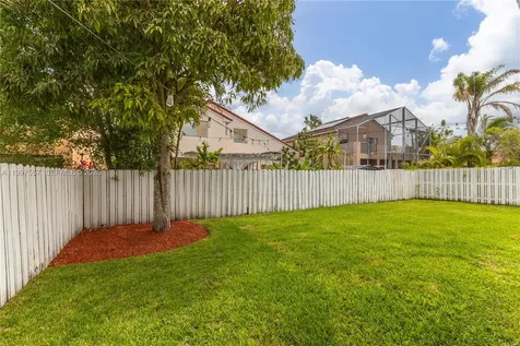 317 SW 191st Terrace Pembroke Pines FL 33029