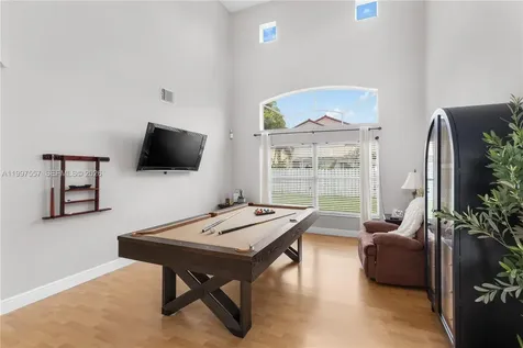 317 SW 191st Terrace Pembroke Pines FL 33029