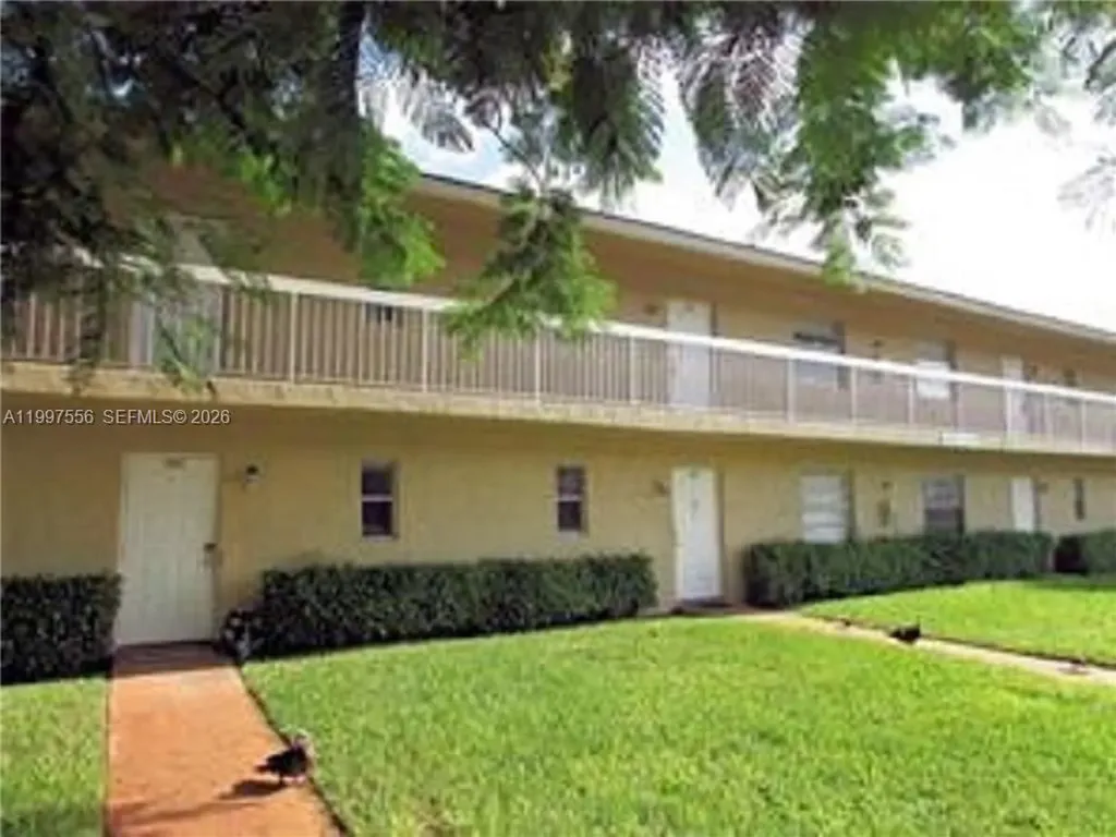 10165 Twin Lakes Drive Coral Springs FL 33071