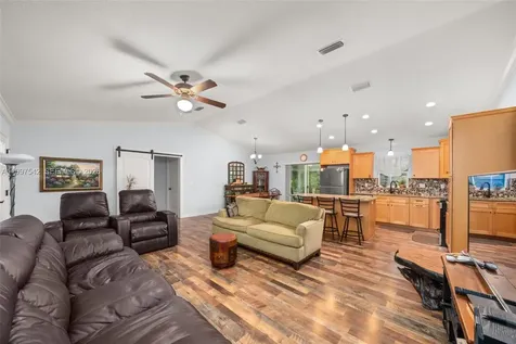 112 Bimini Street NE Lake Placid FL 33852