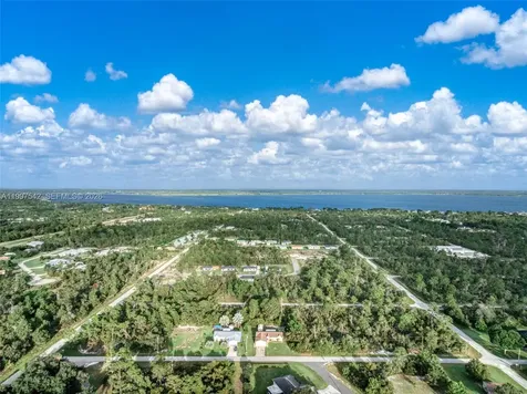112 Bimini Street NE Lake Placid FL 33852