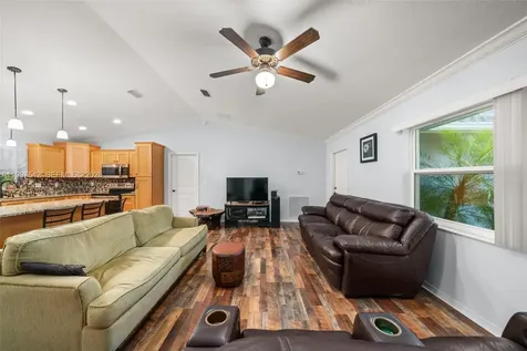 112 Bimini Street NE Lake Placid FL 33852