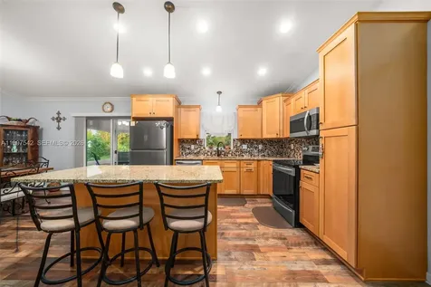 112 Bimini Street NE Lake Placid FL 33852