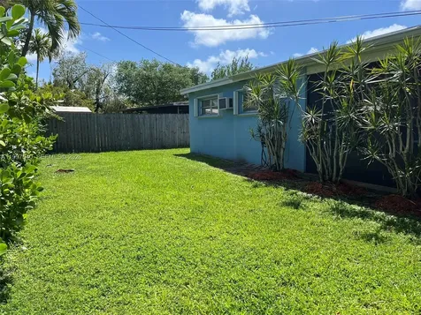 9775 SW 78th Street Miami FL 33173