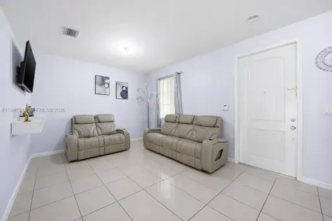 27534 SW 140 Avenue Homestead FL 33032