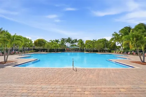 27534 SW 140 Avenue Homestead FL 33032