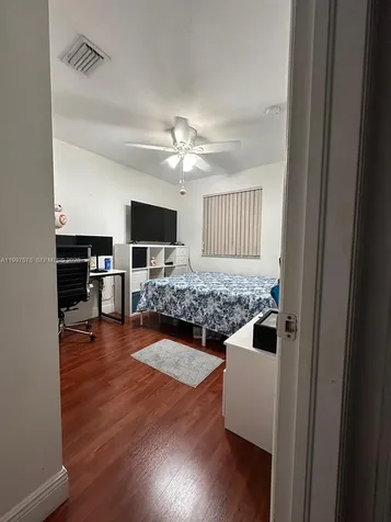 1612 SE 30th Street Homestead FL 33035