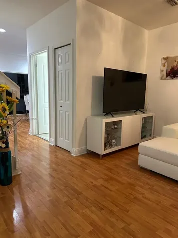 1612 SE 30th Street Homestead FL 33035