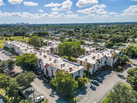 1798 NW 55th Avenue Lauderhill FL 33313