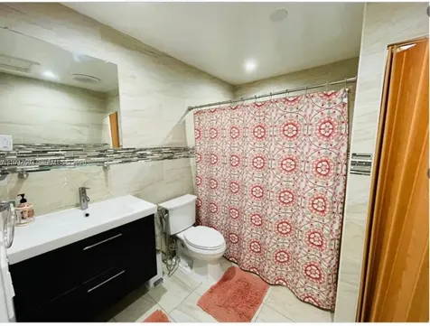 721 SW 69th Avenue Pembroke Pines FL 33023