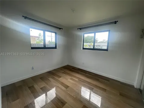 721 SW 69th Avenue Pembroke Pines FL 33023