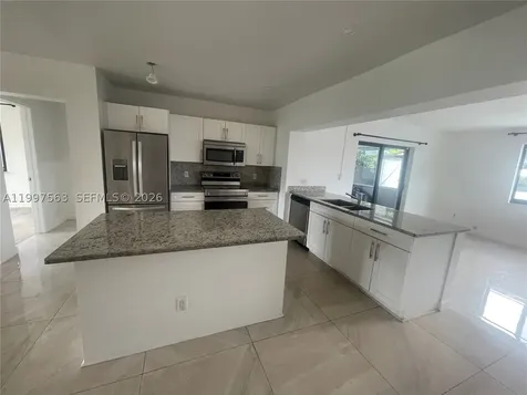 721 SW 69th Avenue Pembroke Pines FL 33023