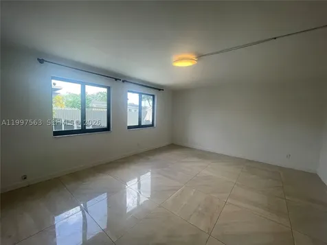721 SW 69th Avenue Pembroke Pines FL 33023