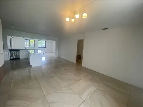721 SW 69th Avenue Pembroke Pines FL 33023