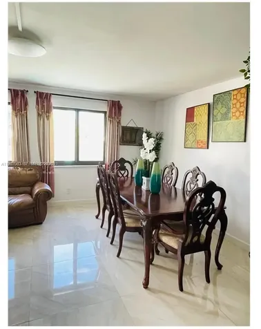721 SW 69th Avenue Pembroke Pines FL 33023