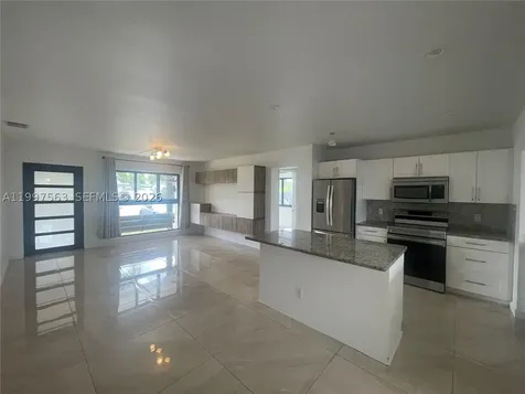 721 SW 69th Avenue Pembroke Pines FL 33023
