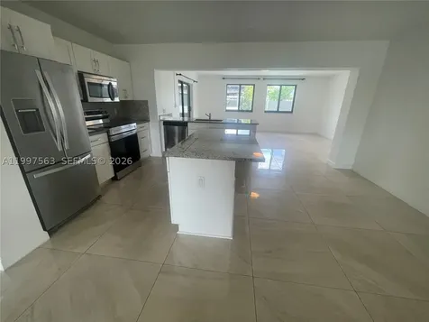 721 SW 69th Avenue Pembroke Pines FL 33023