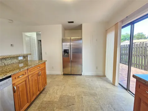 15075 SW 49th Lane Miami FL 33185