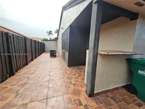 15075 SW 49th Lane Miami FL 33185