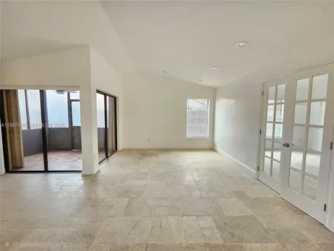 15075 SW 49th Lane Miami FL 33185