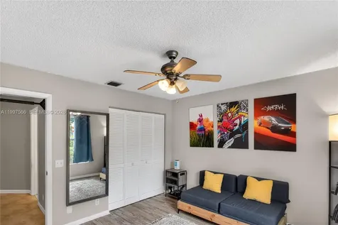 290 NW 116th Terrace Coral Springs FL 33071
