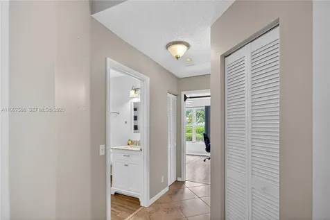 290 NW 116th Terrace Coral Springs FL 33071