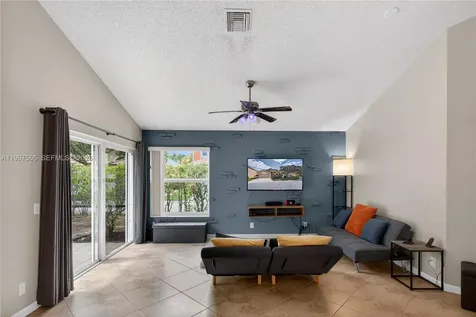 290 NW 116th Terrace Coral Springs FL 33071