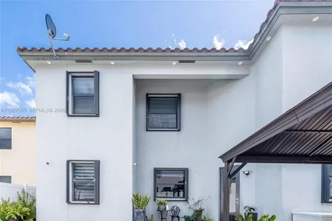 3521 W 92nd Place Hialeah FL 33018