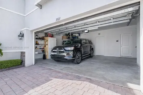 3521 W 92nd Place Hialeah FL 33018