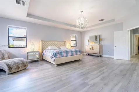 3521 W 92nd Place Hialeah FL 33018
