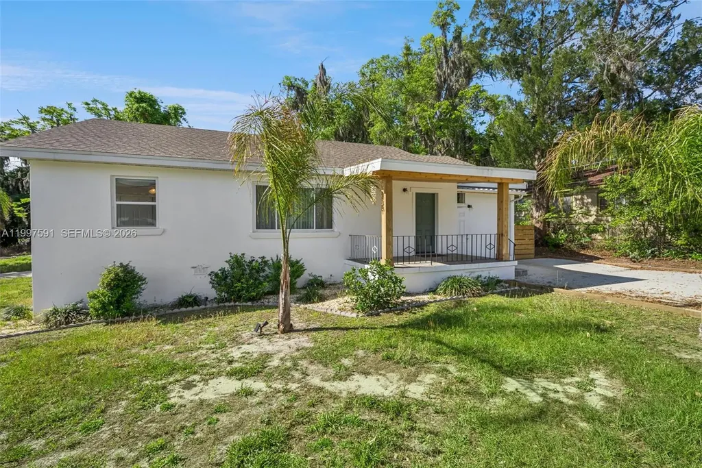 334 W Howry Avenue Other City - In The State Of Florida FL 32720