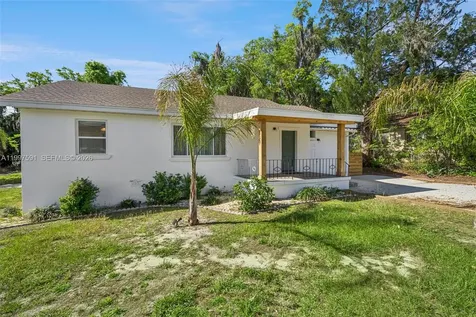334 W Howry Avenue Other City - In The State Of Florida FL 32720