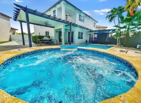 15411 SW 36th Terrace Miami FL 33185