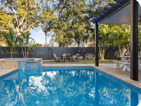 15411 SW 36th Terrace Miami FL 33185