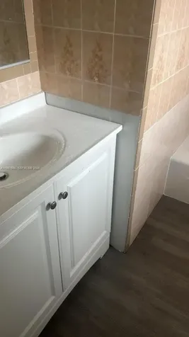 3347 SW 23rd Street Miami FL 33145
