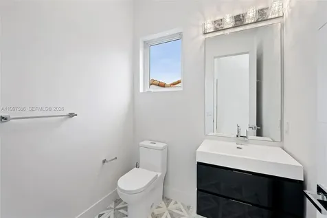 1615 NE 3rd Court Fort Lauderdale FL 33301