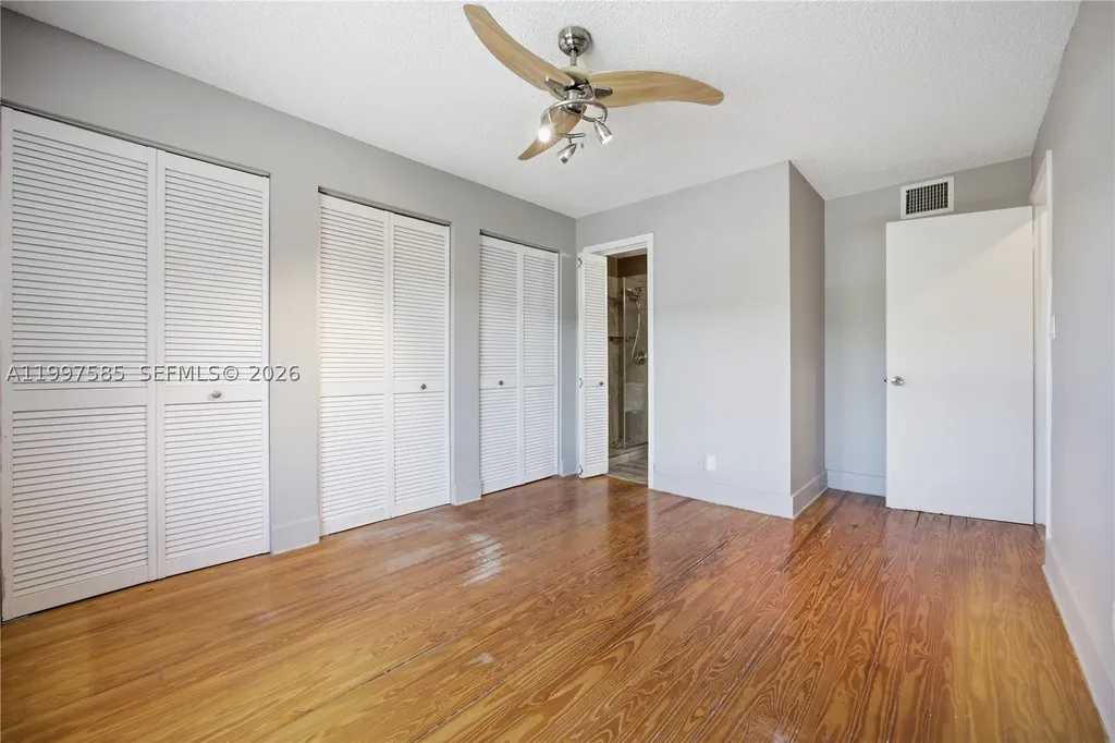 690 SE 23rd Avenue Pompano Beach FL 33062