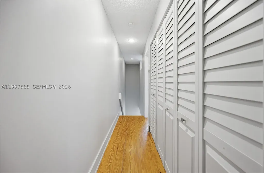 690 SE 23rd Avenue Pompano Beach FL 33062