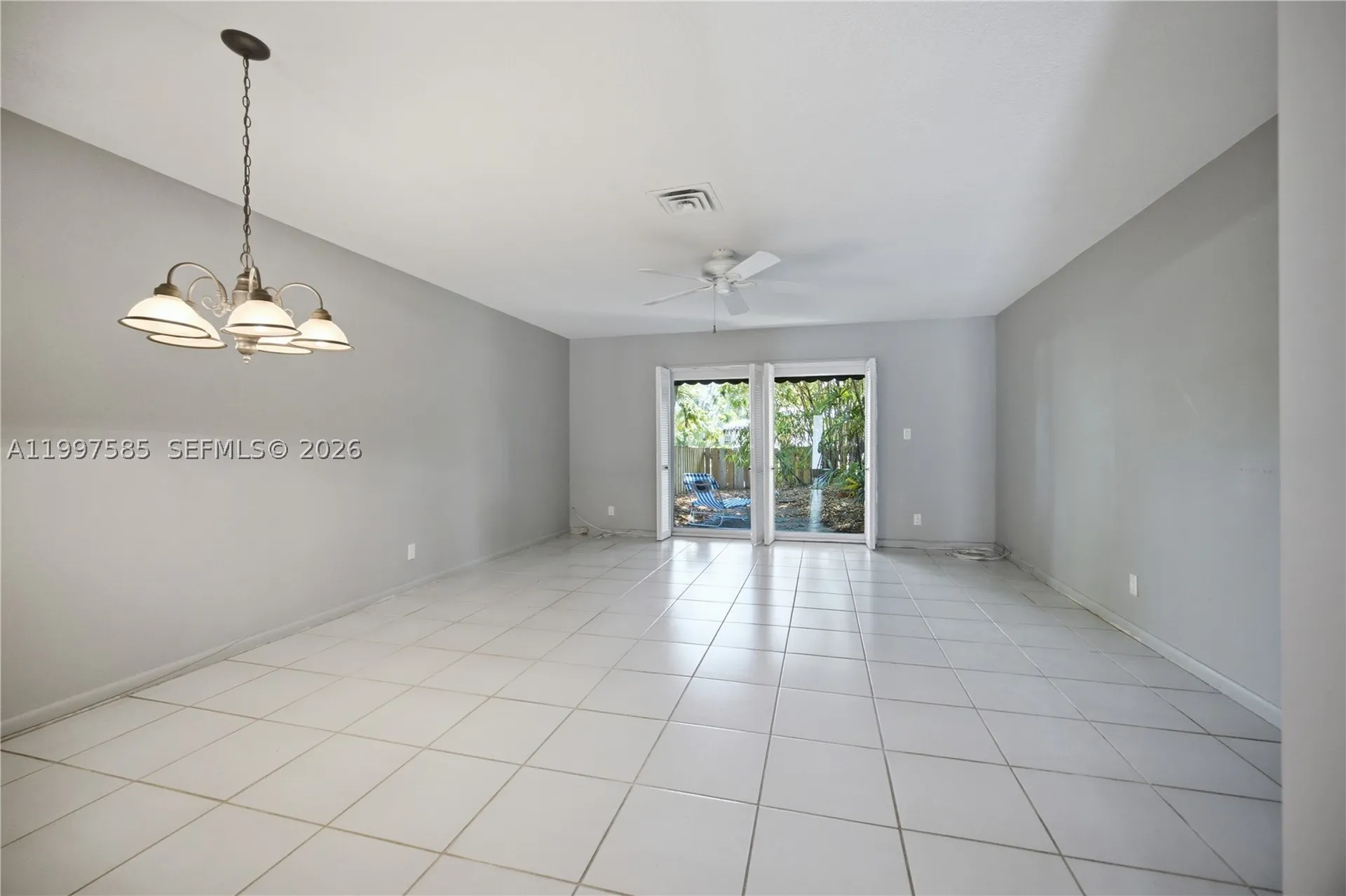 690 SE 23rd Avenue Pompano Beach FL 33062