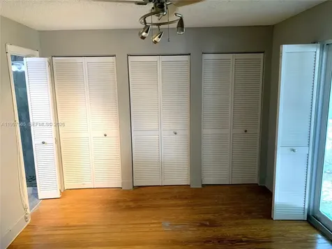 690 SE 23rd Avenue Pompano Beach FL 33062