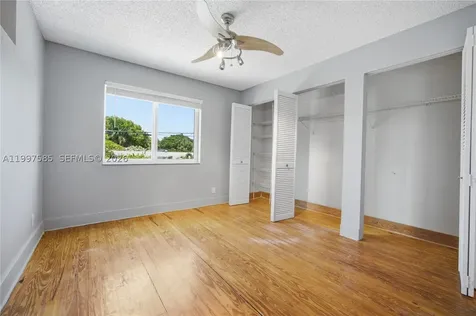690 SE 23rd Avenue Pompano Beach FL 33062